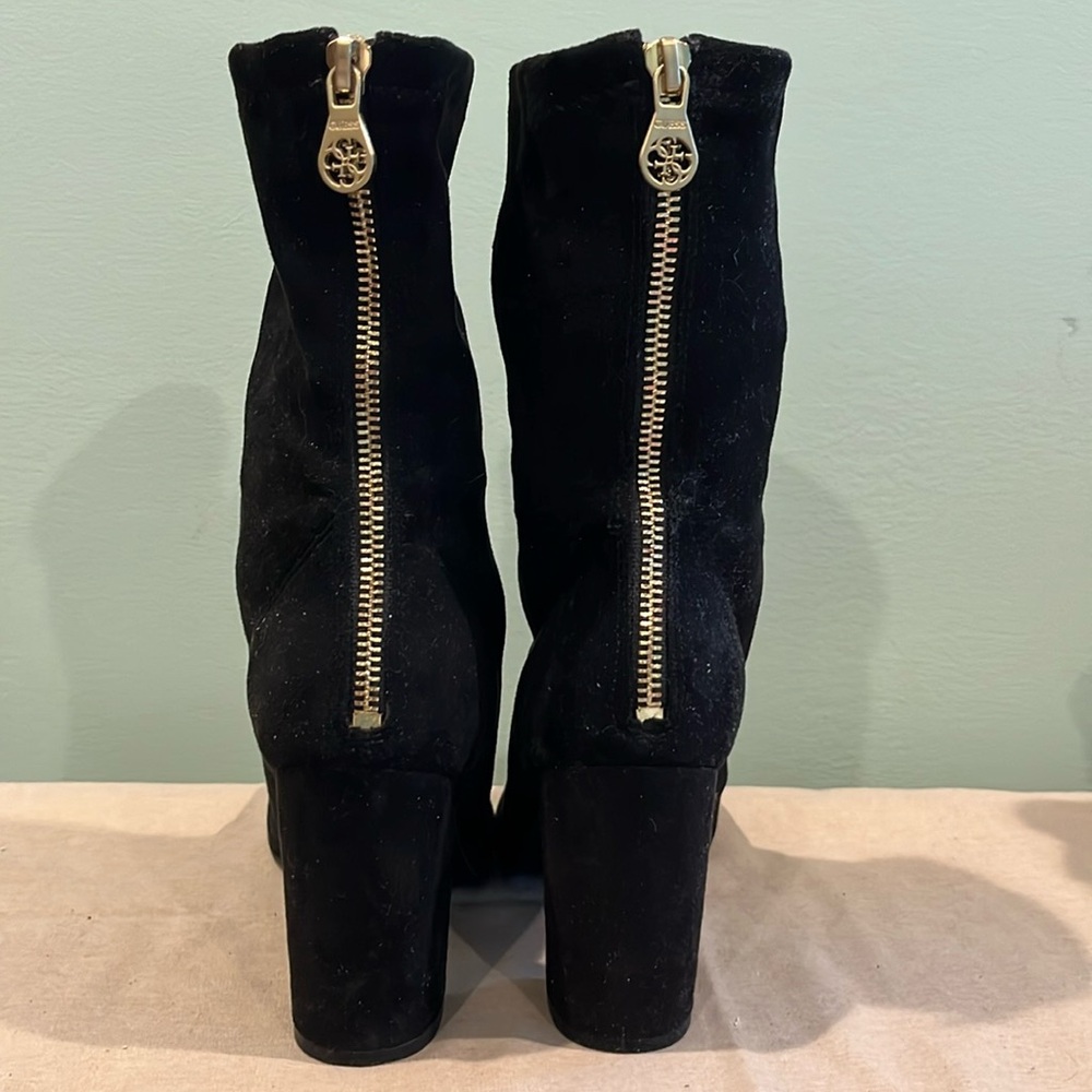 Guess faux suede back zipper boots